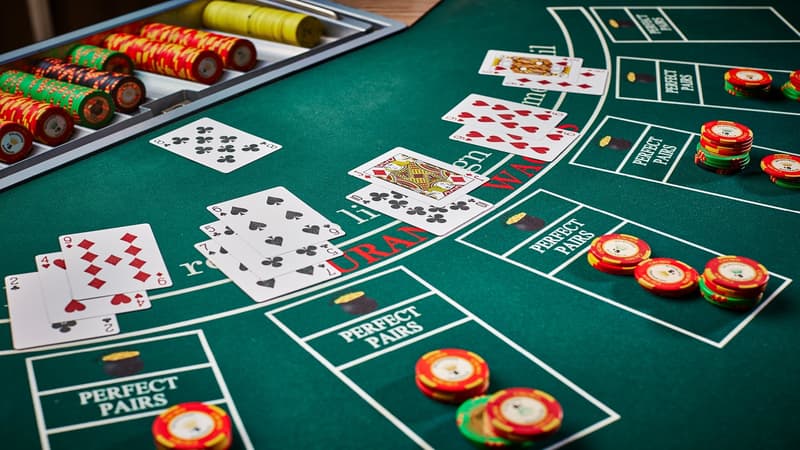 Blackjack trực tuyến uy tín - Khám phá game hay tại KING88 6 Giới thiệu về game bài blackjack trực tuyến uy tín