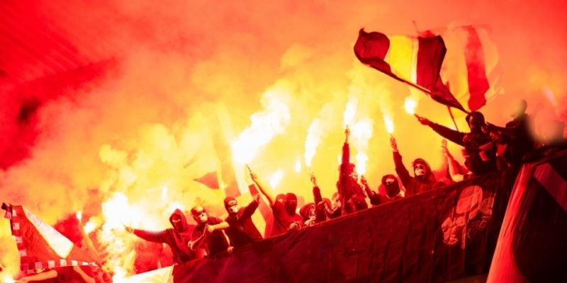Hooligan Là Gì? Tìm Hiểu Chi Tiết Về Vấn Nạn Hooligan  2 Những thông tin cơ bản bạn cần biết về Hooligan