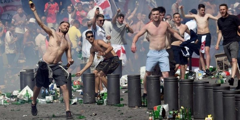Hooligan Là Gì? Tìm Hiểu Chi Tiết Về Vấn Nạn Hooligan  4 Những nguyên nhân khiến sự việc bạo lực Hooligan xảy ra